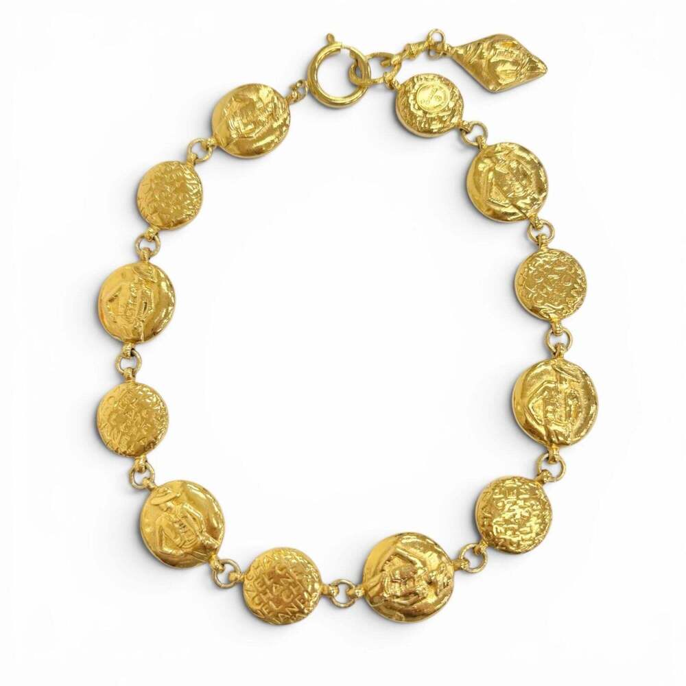 CHANEL Vintage Gold Necklace - Picture 1 of 6